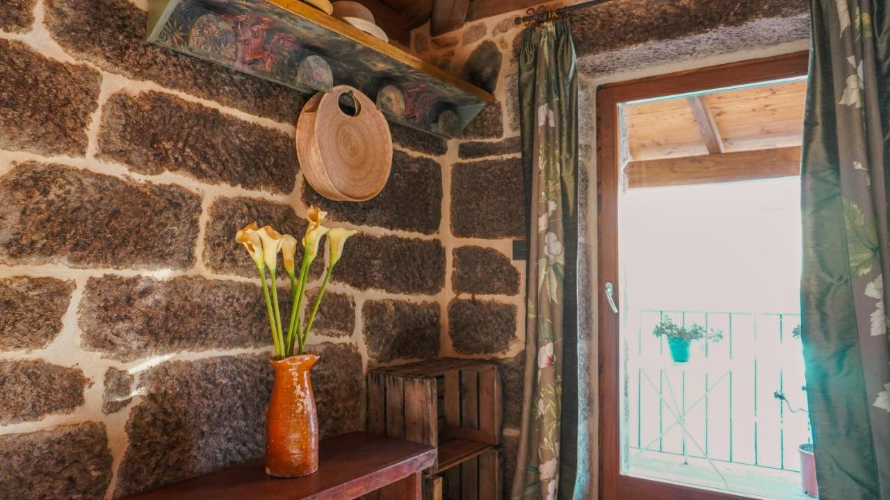 Casa La Trinidad - Ribeira Sacra Appartement Nogueira De Ramuin Buitenkant foto