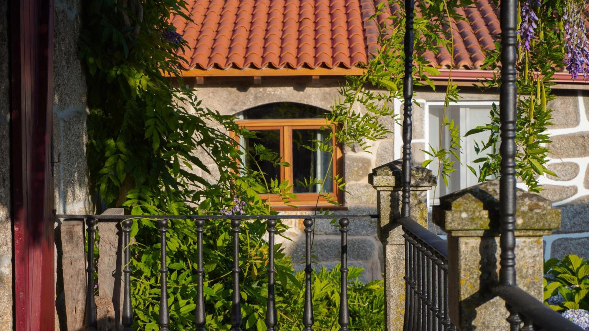 Casa La Trinidad - Ribeira Sacra Appartement Nogueira De Ramuin Buitenkant foto